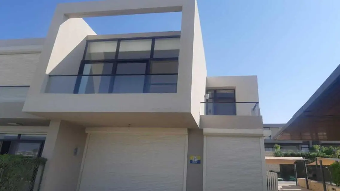 Luxury Apartment with Spacious Design in Prime Location