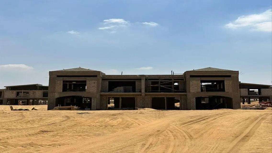 Luxury Villa in Dora Village - 223