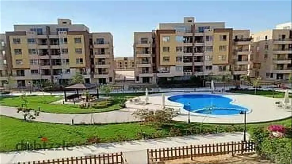 شقة فاخرة بإطلالة مميزة على بحيرات