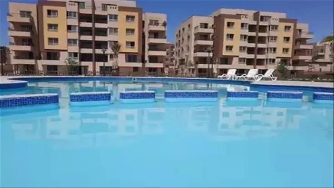 شقة فاخرة بإطلالة مميزة على بحيرات