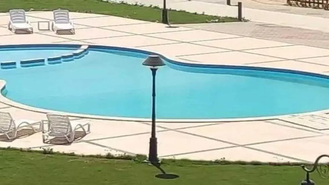 شقة فاخرة 3 غرف نوم مع مسبح مشترك في منطقة مميزة