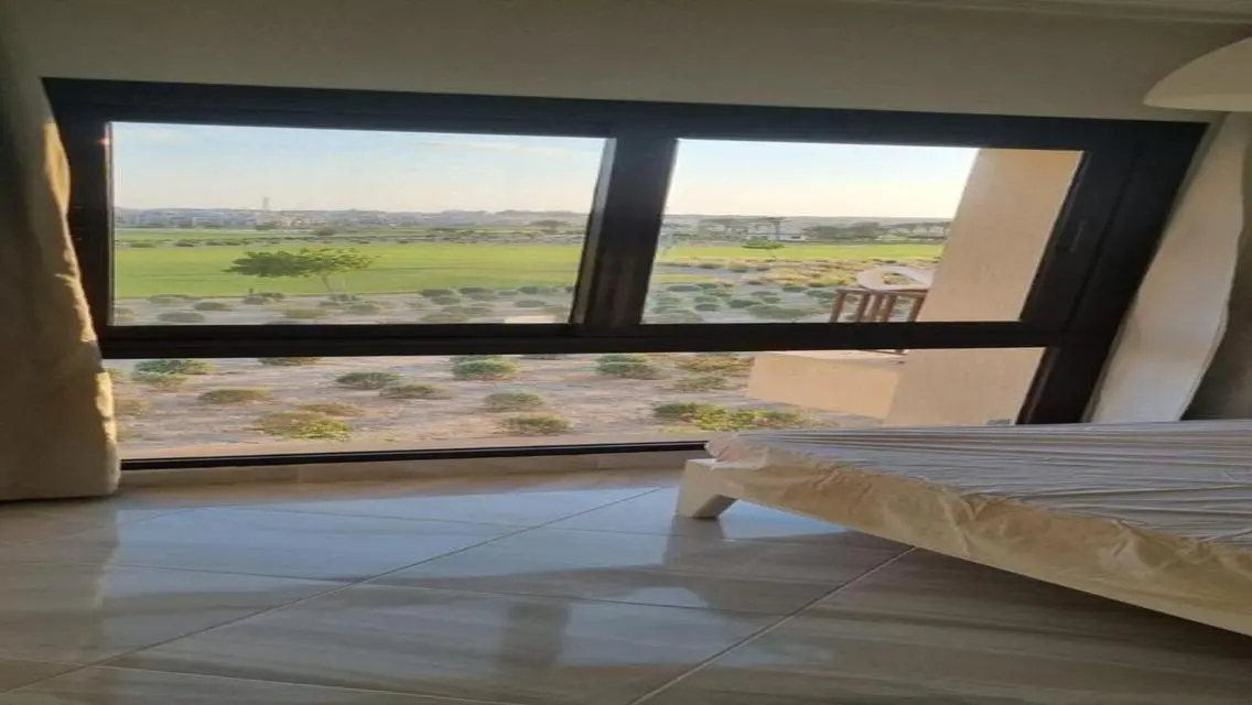 شقة فاخرة مع مطبخ مفتوح في مارسي شمال الساحل