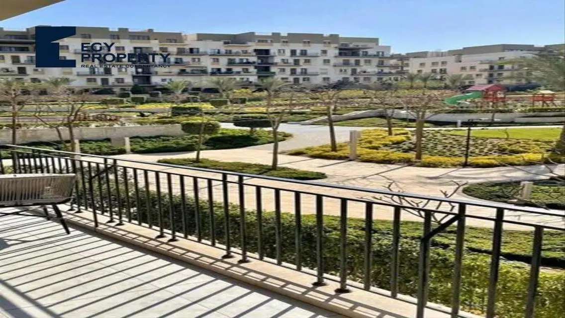 Luxury Apartment for Sale in Sodic East - 200 sqm