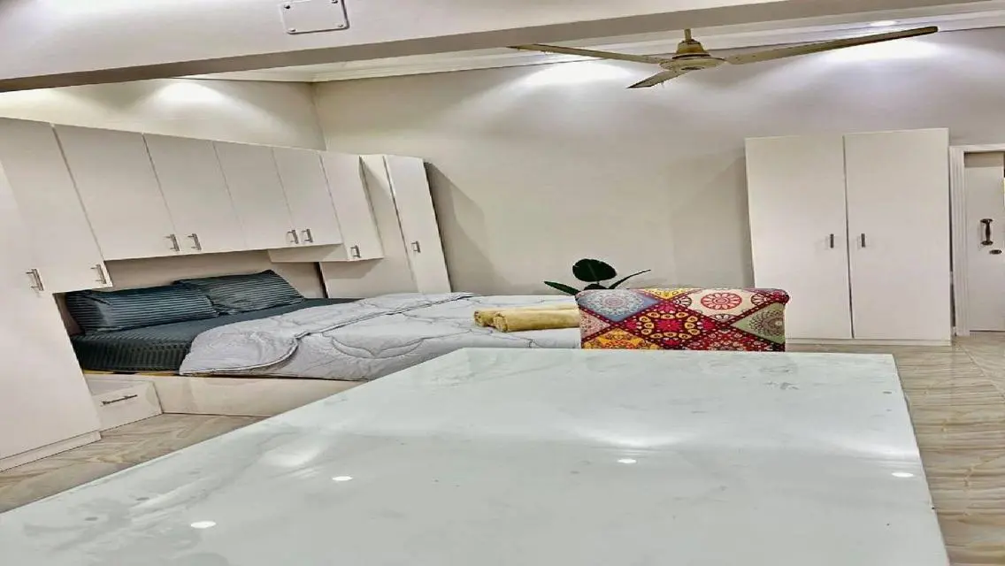 Furnished Roof for Rent in Ashrafia Compound