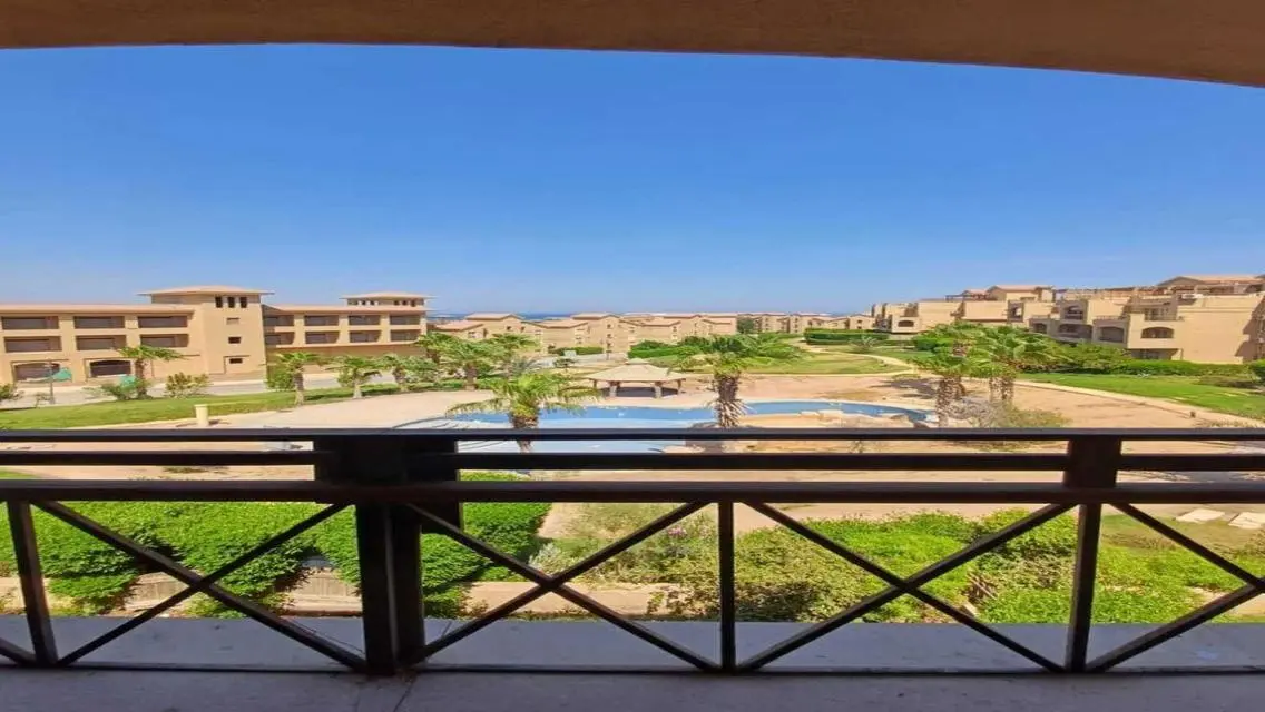 فيلا رائعة للبيع بإطلالة مميزة على معلم رئيسي في أكوا بارك