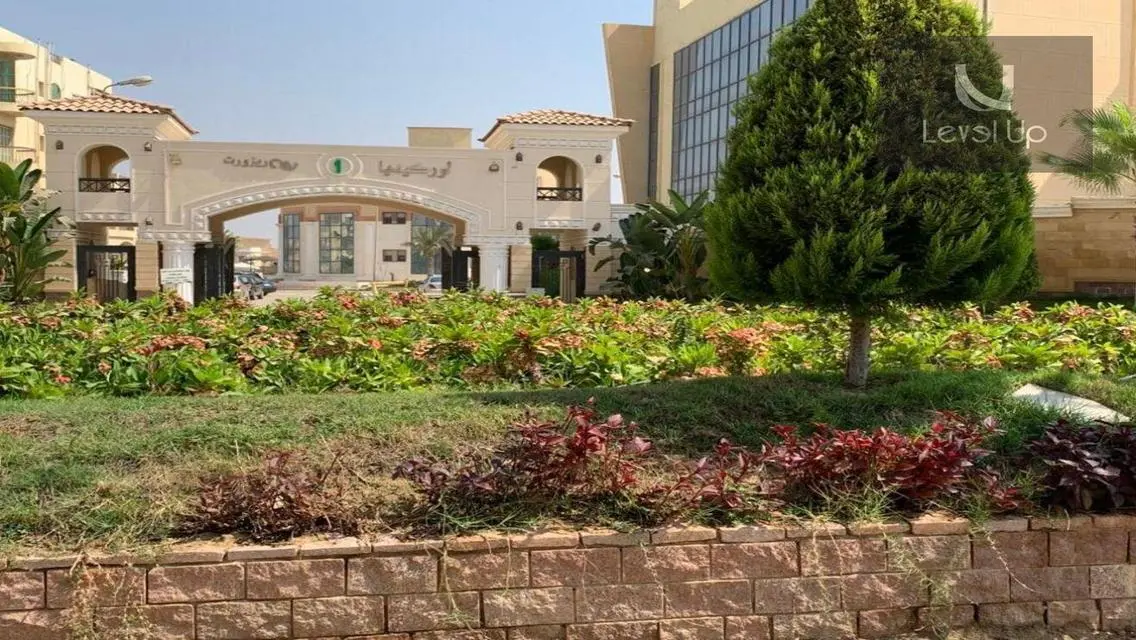 شقة رائعة بموقع متميز في AUC