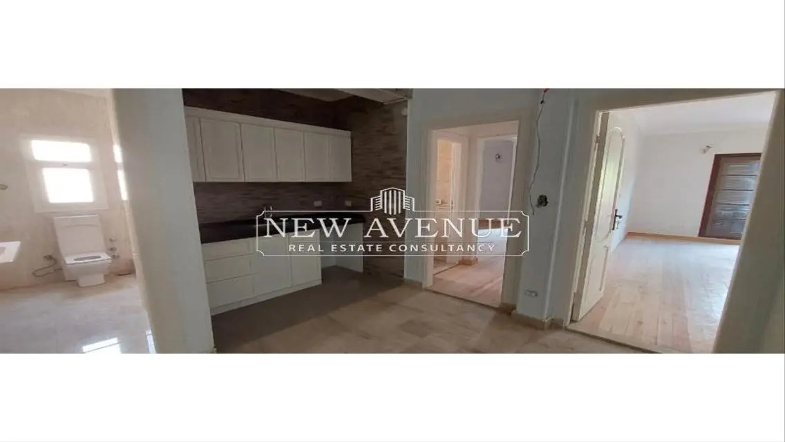 Luxury Property for Sale with Spacious Garden and Balcony