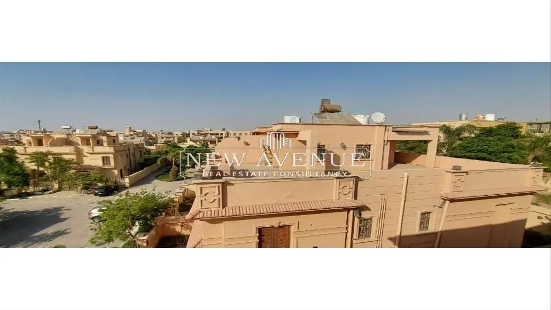 Luxury Property for Sale with Spacious Garden and Balcony