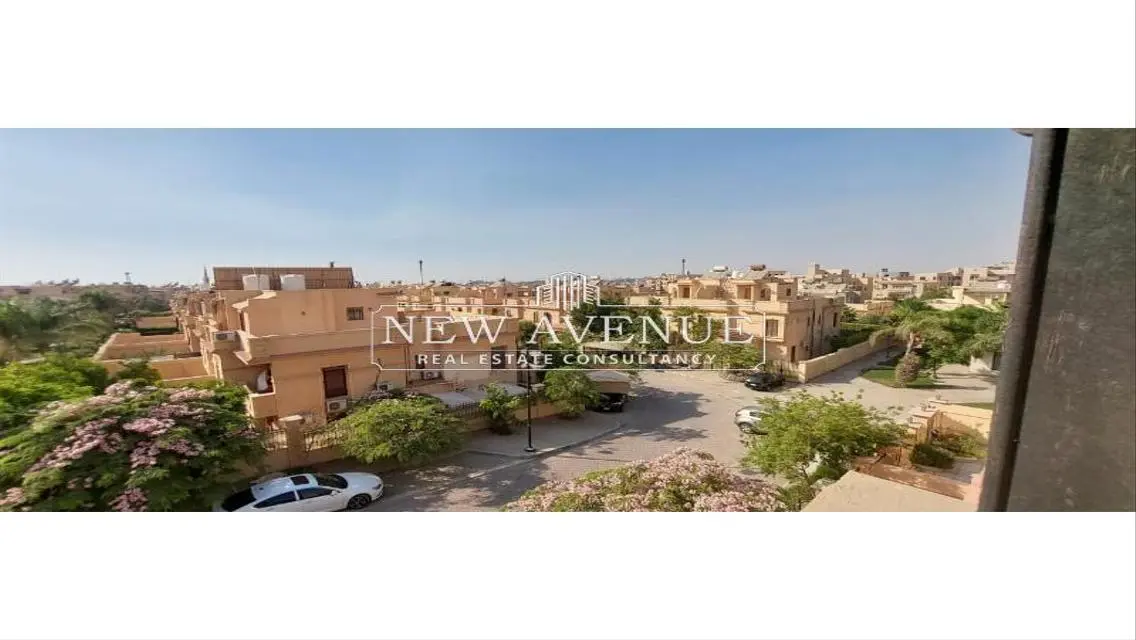 Luxury Property for Sale with Spacious Garden and Balcony