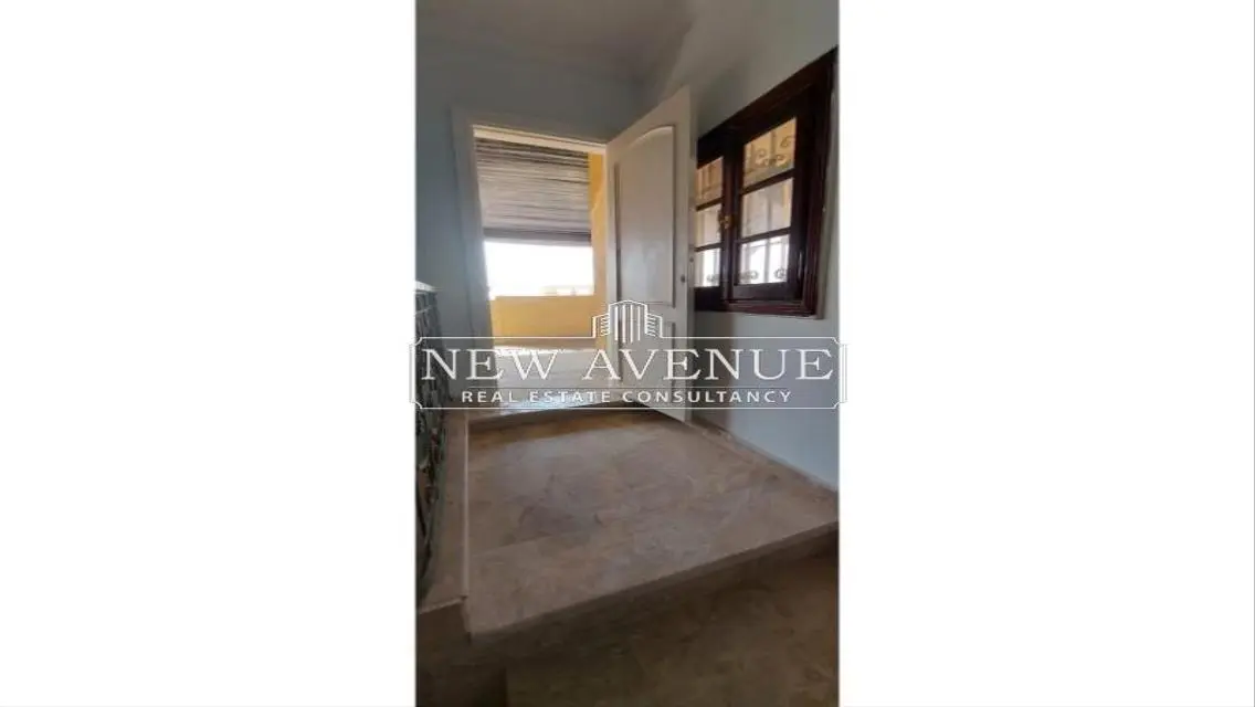 Luxury Property for Sale with Spacious Garden and Balcony