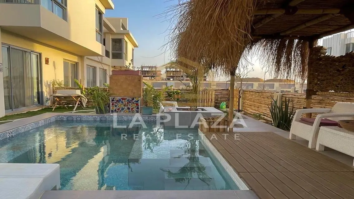 Luxury Villa with Spacious Layout and Private Garden