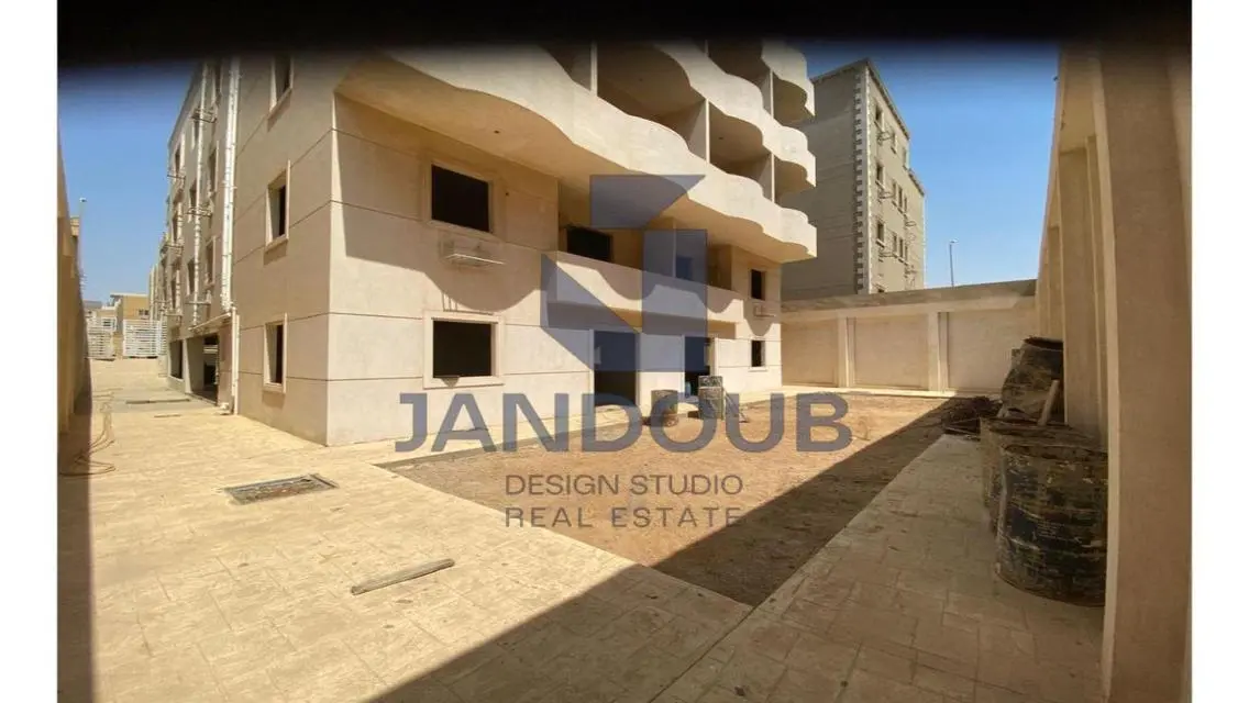 Exceptional Property with Expansive Space