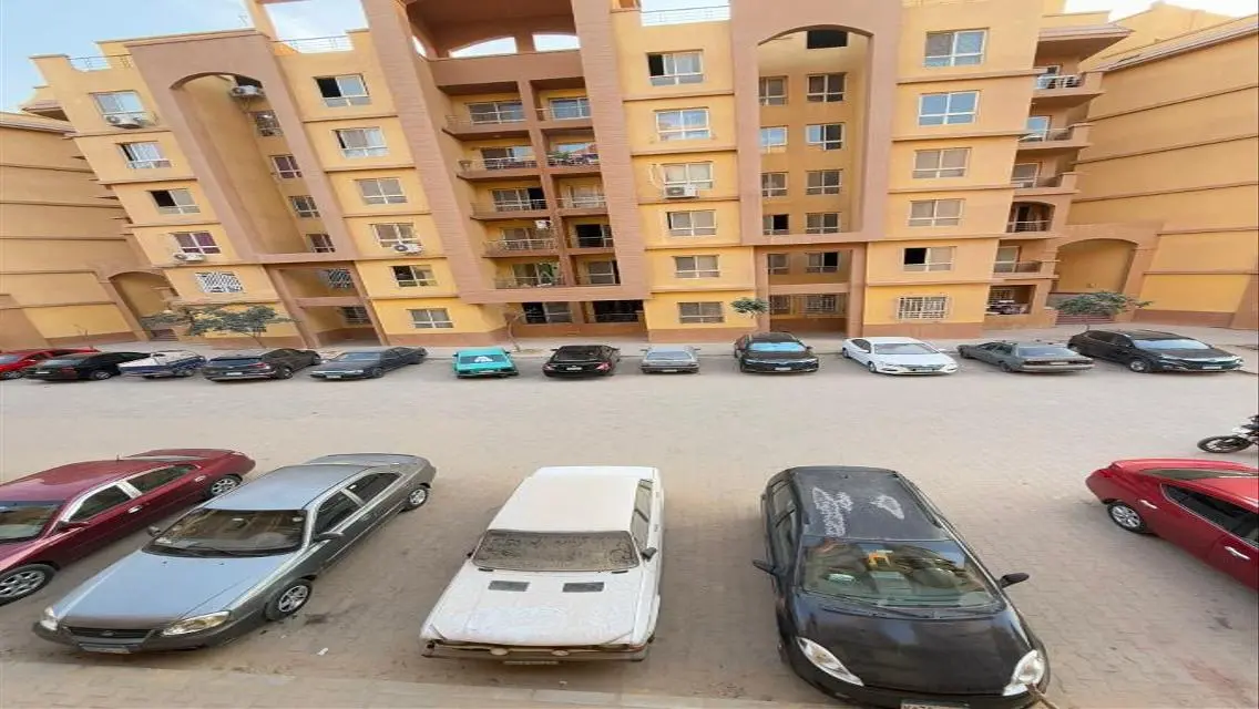 Spacious Apartment of 400 sqm in NOOR Real Estate