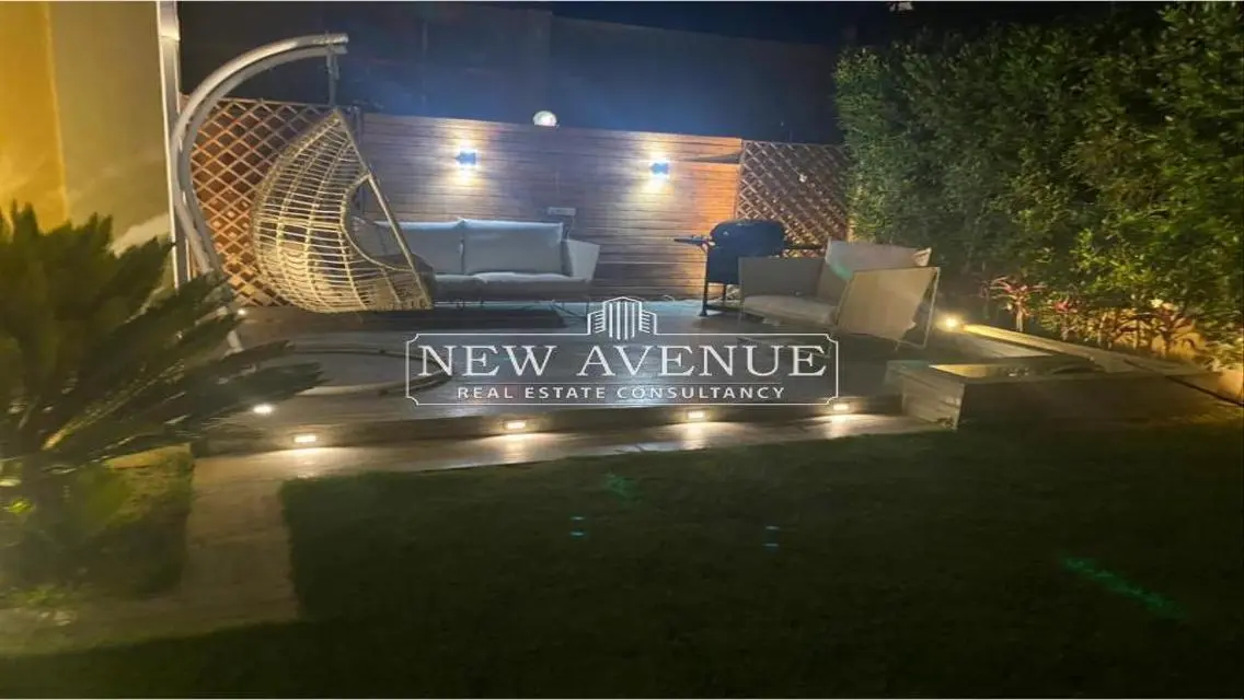Luxury Apartment with Swimming Pool and Private Garden