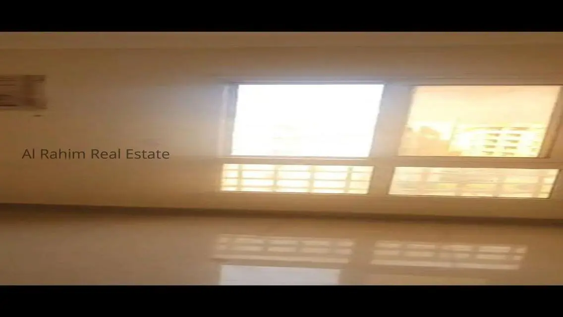 Luxurious Apartment with Balcony and Security Guard