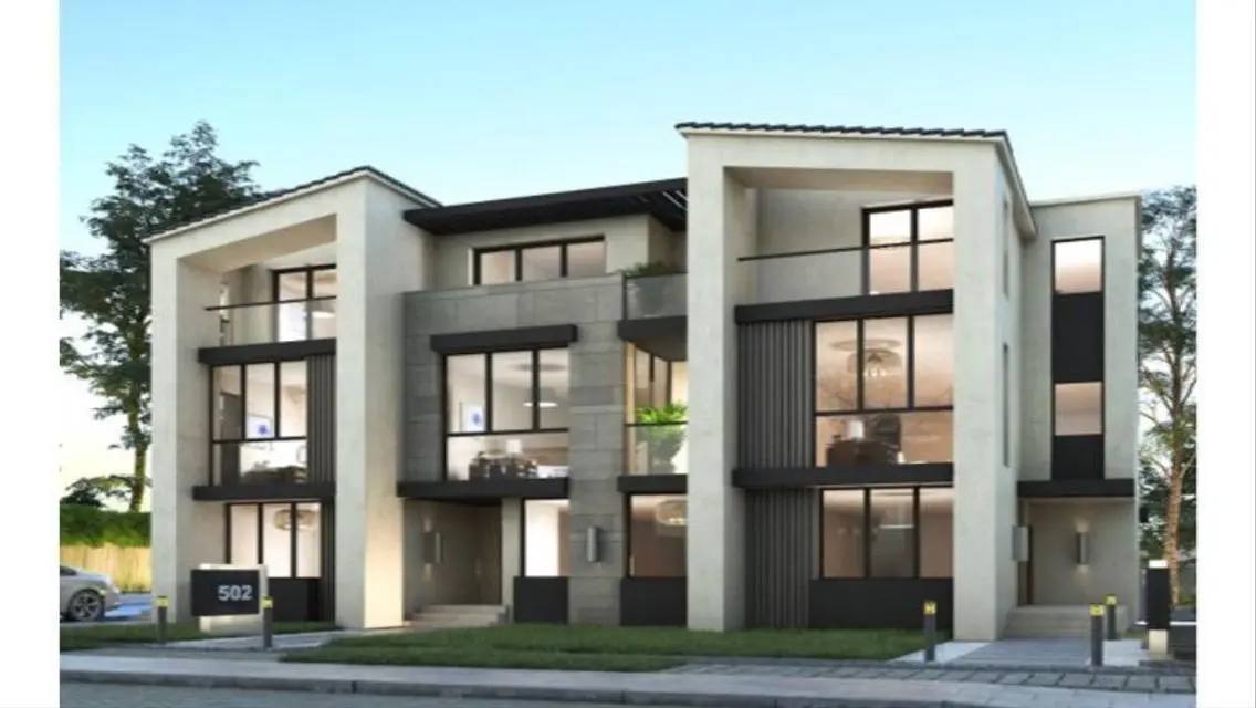 Luxurious Villa for Sale Overlooking Lakes
