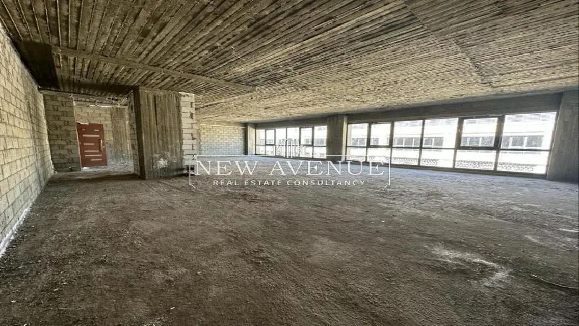 Office for Sale - 670 sqm at 117,425,000 EGP
