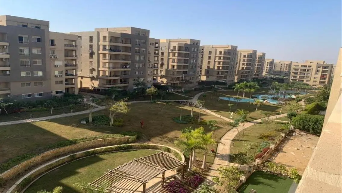 شقة فاخرة بمساحة واسعة مع إطلالة على البحيرات