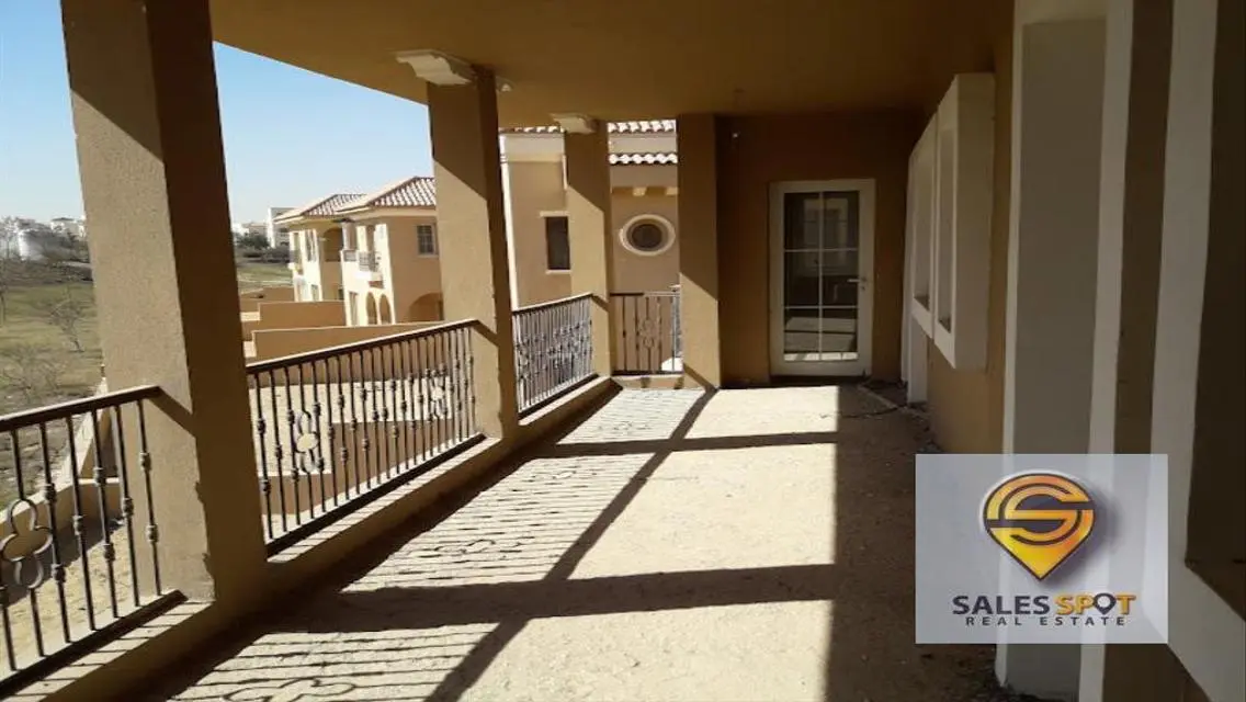 Luxury Apartment at Hyde Park in Mivida