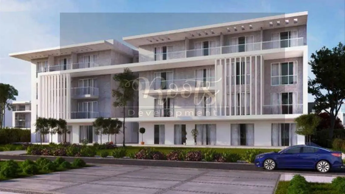Luxury Apartment with Private Garden in Prime Location