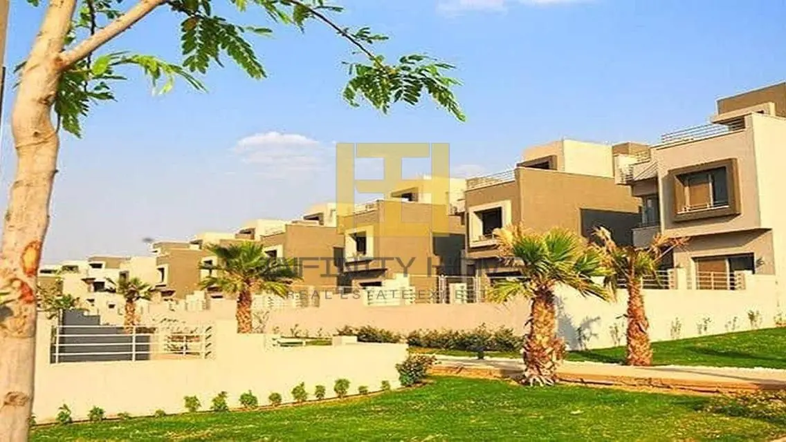 Luxury Apartment with Balcony and Stunning Views