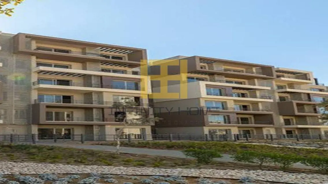 Luxury Apartment with Balcony and Stunning Views