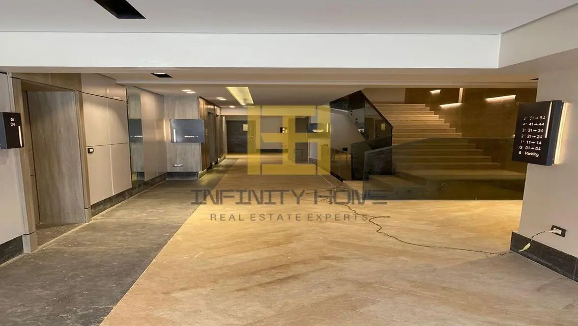 Luxury Apartment with Balcony and Stunning Views