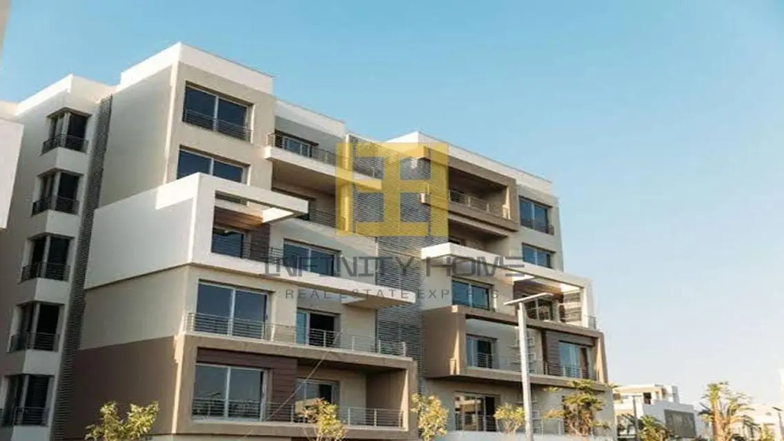 Luxury Apartment with Balcony and Stunning Views