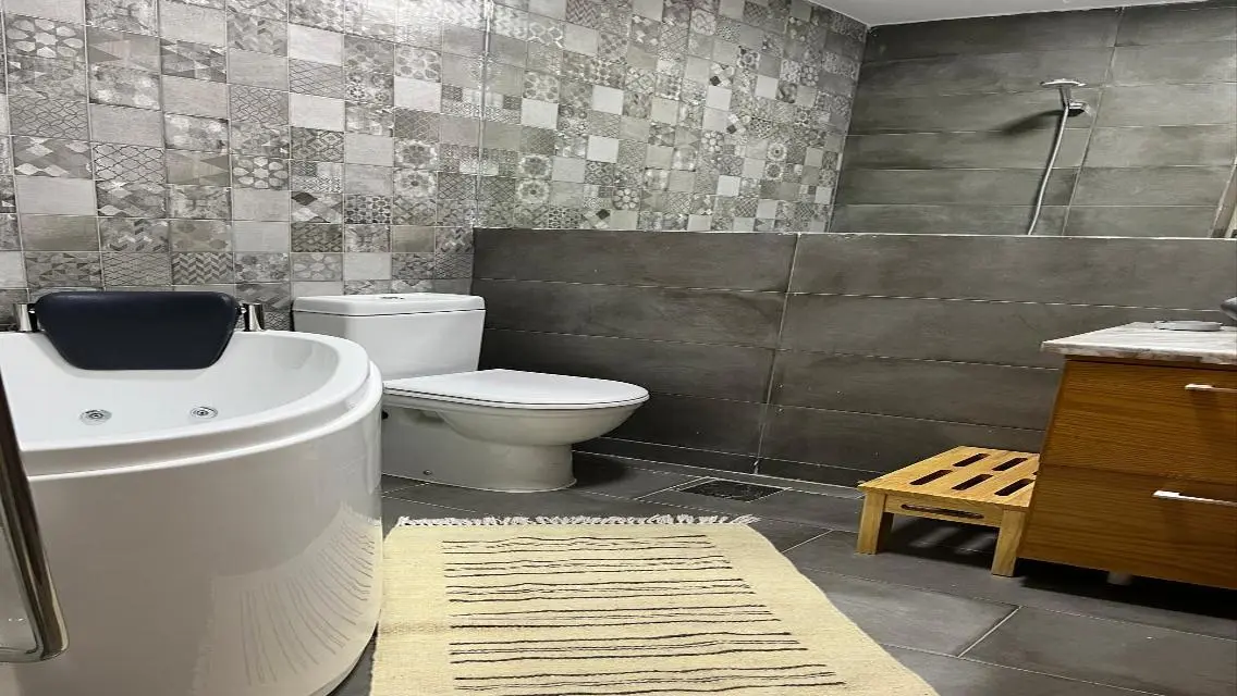 Beautiful Apartment with Private Garden in the City Center