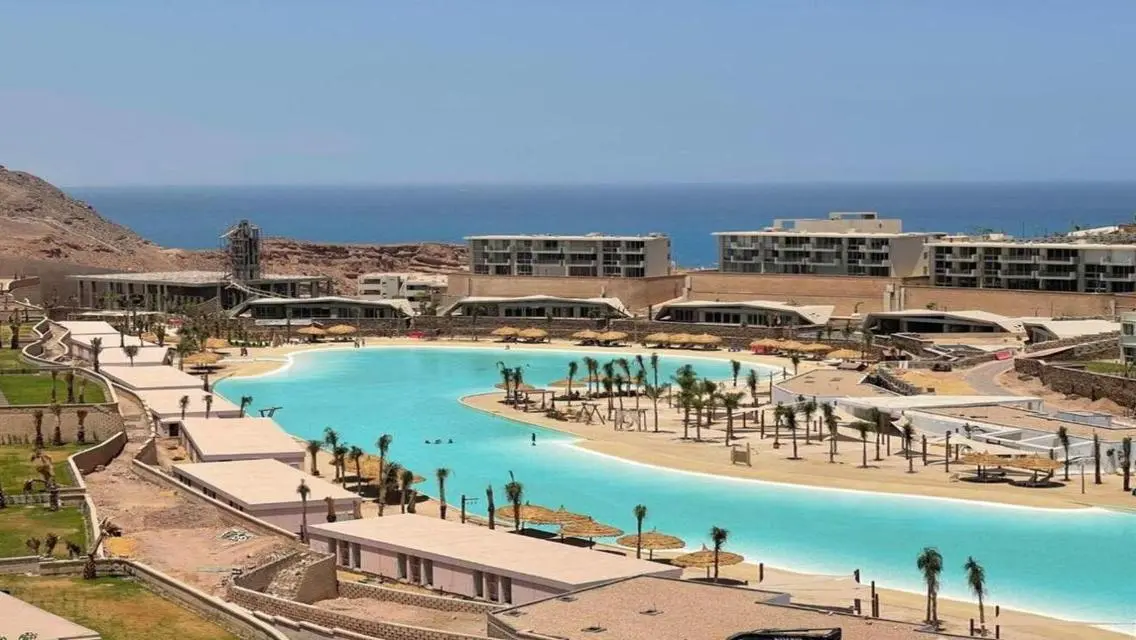 شقة مميزة بإطلالة رائعة على معلم رئيسي