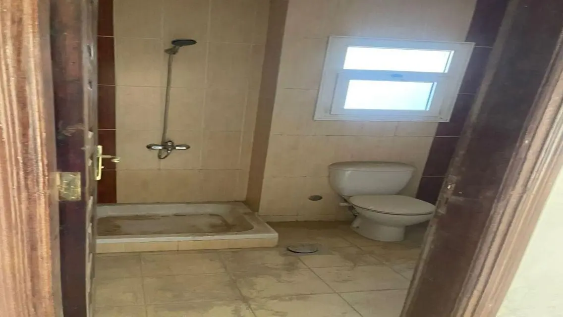 شقة فاخرة مطلة على معلم رئيسي