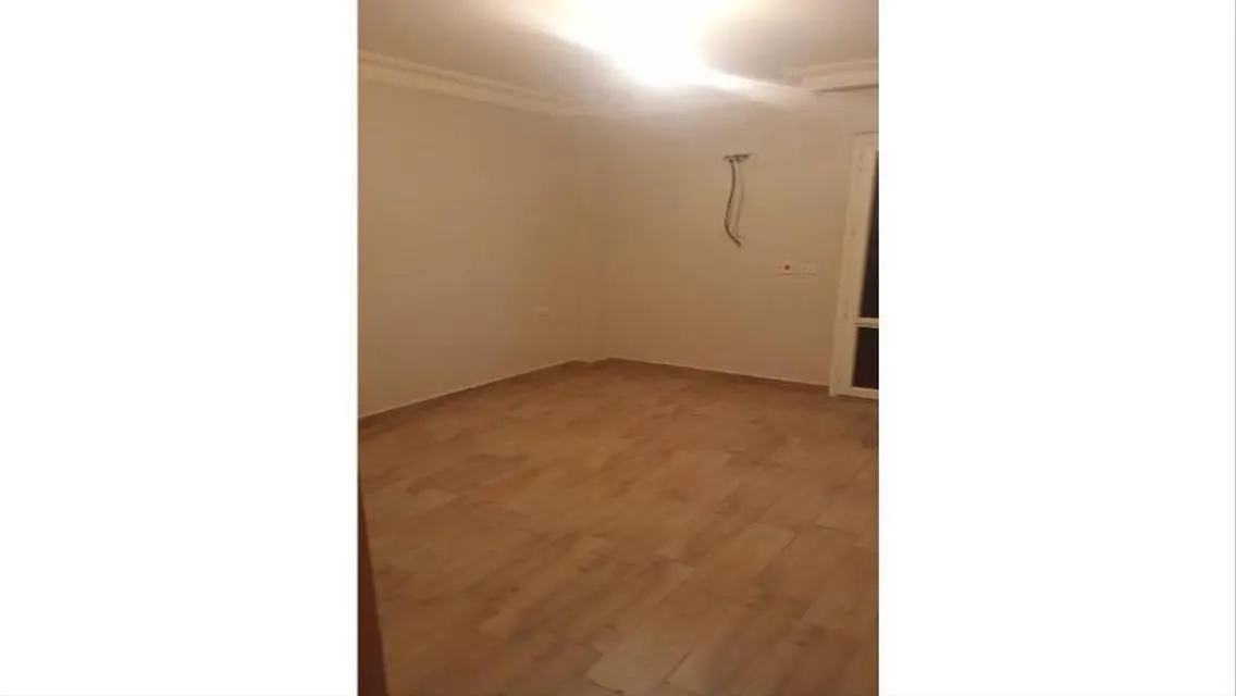 Stunning Apartment for Sale Overlooking Lakes at 30000 EGP