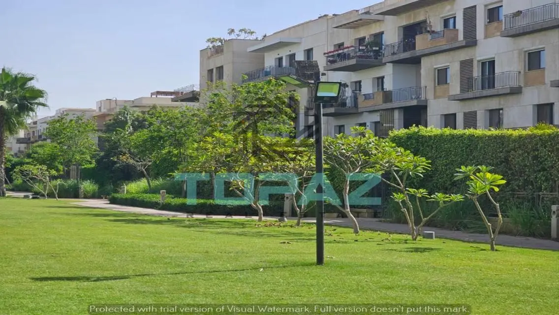 Luxury Villa for Sale with Generous Space and Private Garden