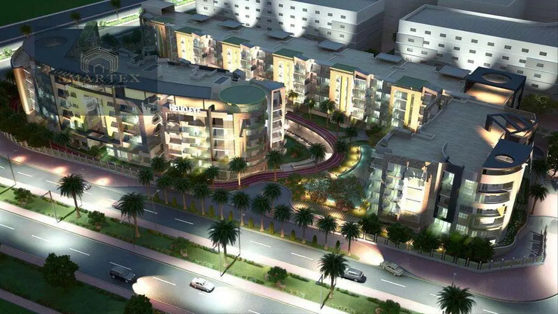 Luxurious Apartment with Spacious Layout in the City Center