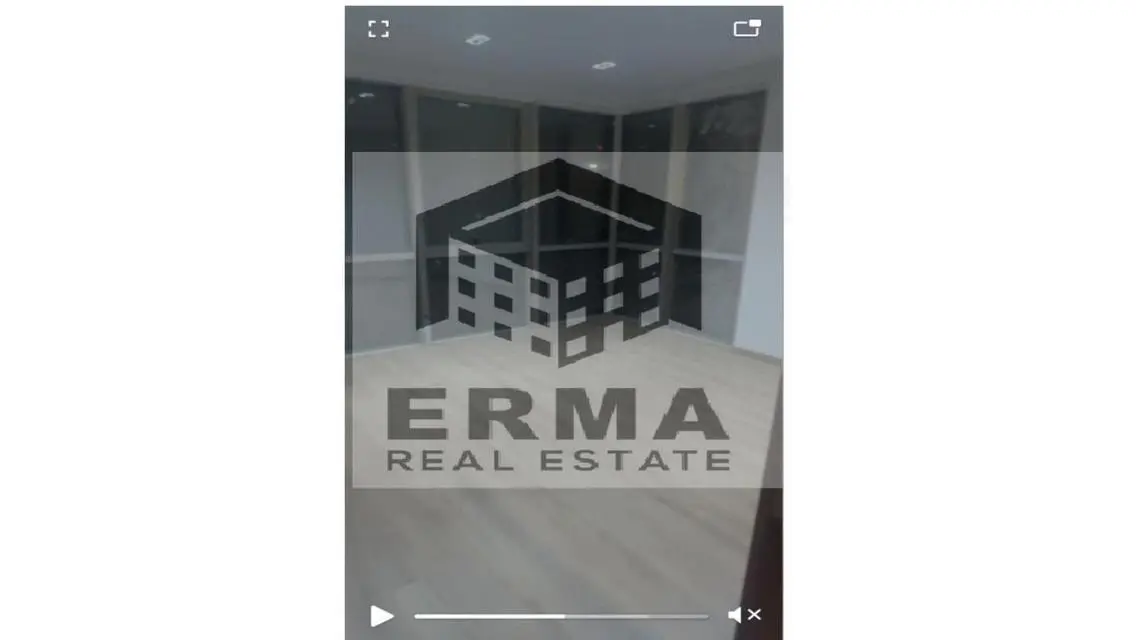Luxury Villa in Galleria - Moon Valley