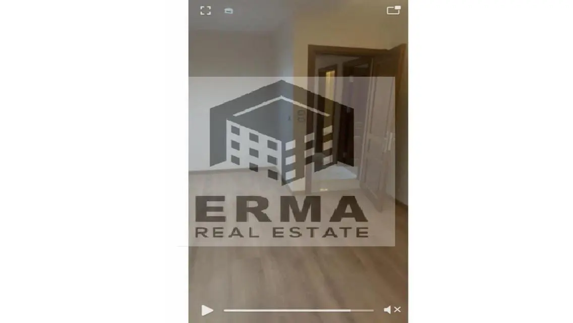 Luxury Villa in Galleria - Moon Valley