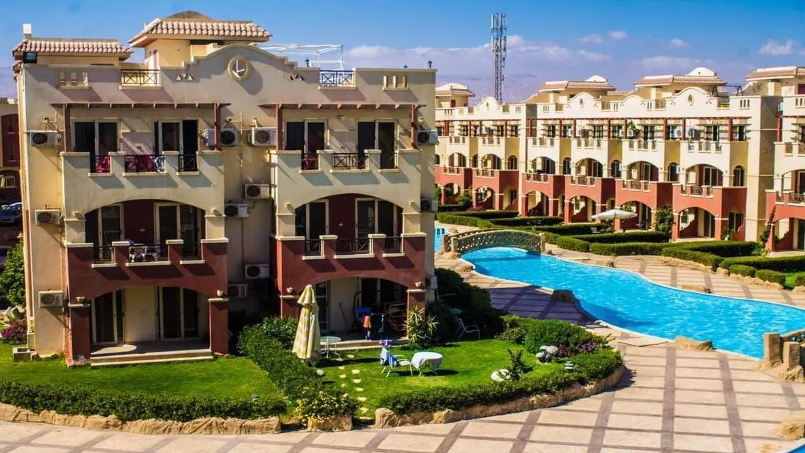Lasirena Resort - Luxury Apartment with Scenic View