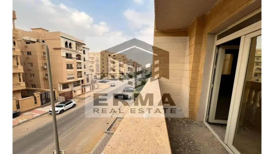 Luxury Villa for Sale with Private Garden and Pool