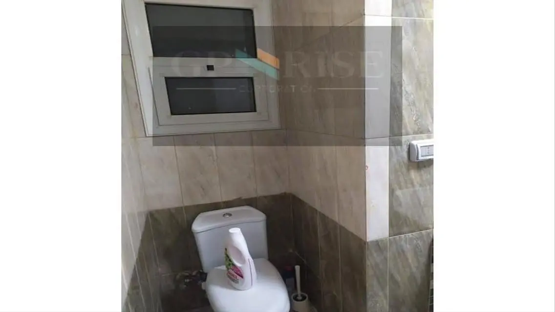 Luxury Apartment with Private Balcony and Pool in Central Location