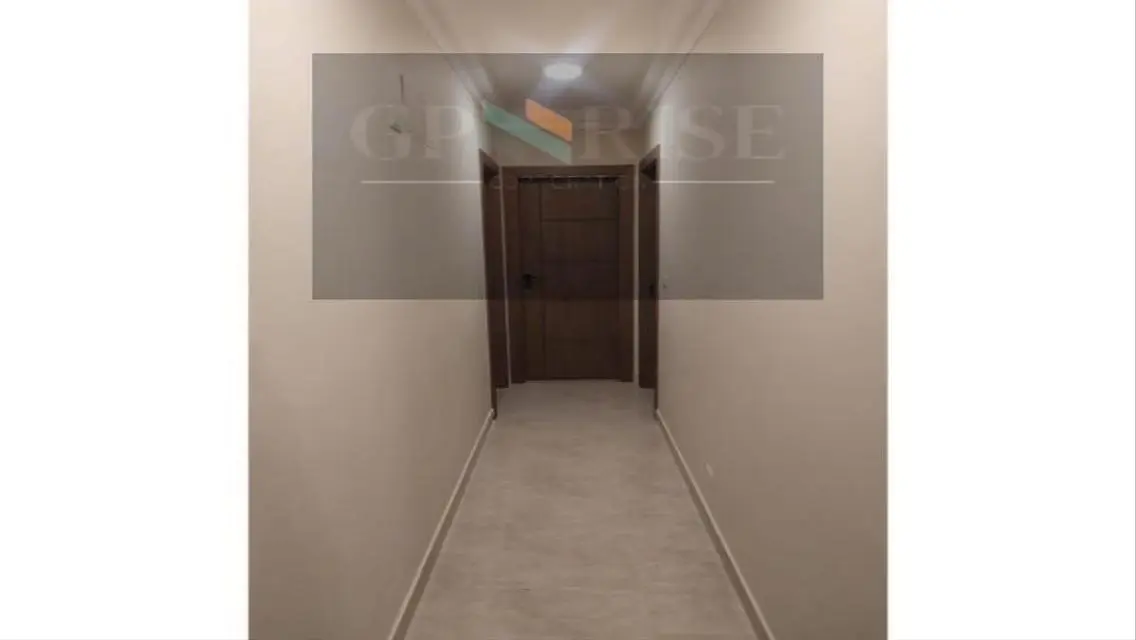 Luxury Apartment with Private Balcony and Pool in Central Location