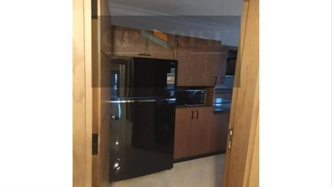 Luxury Apartment with Private Balcony and Pool in Central Location
