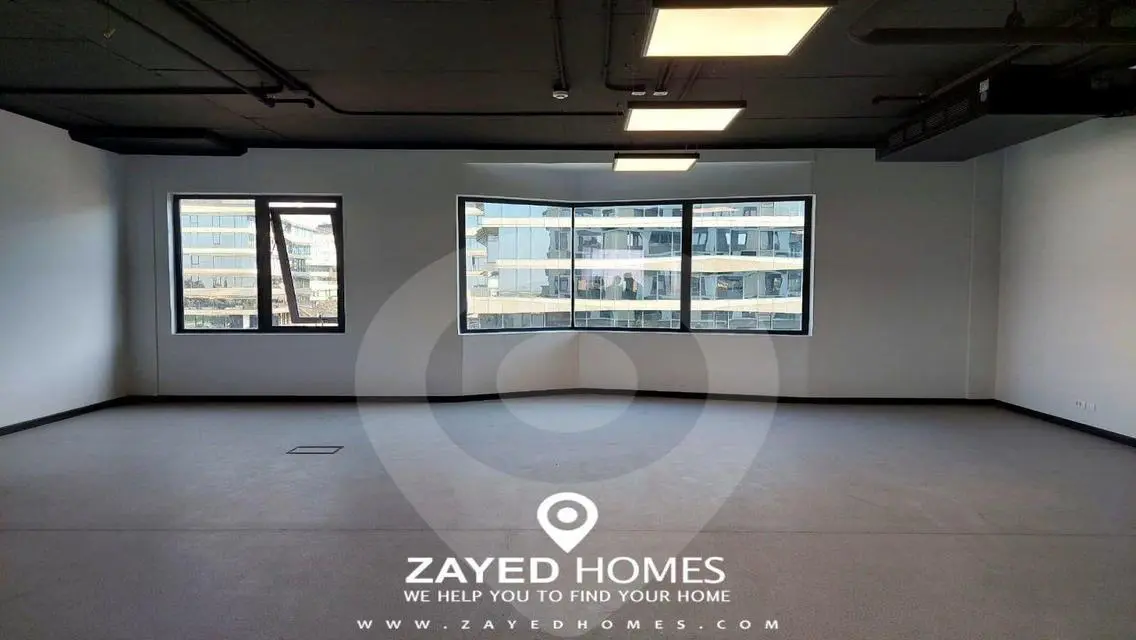 Ready Office for Rent - 176 Sq Meter in Prime Location