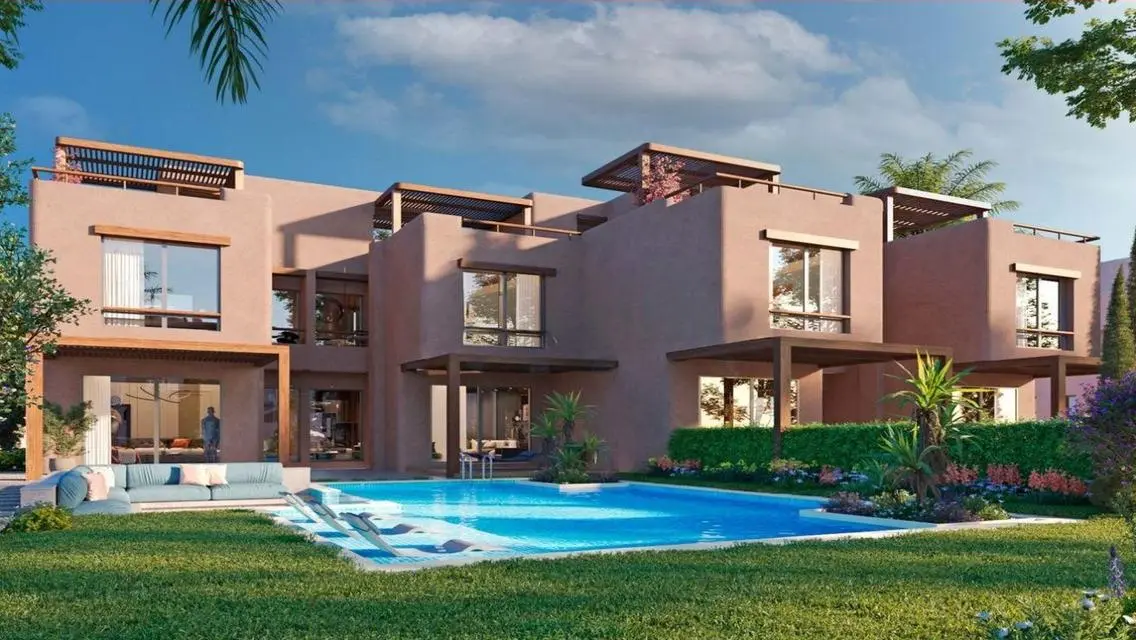 Luxurious Villa for Sale in Hacienda Blue