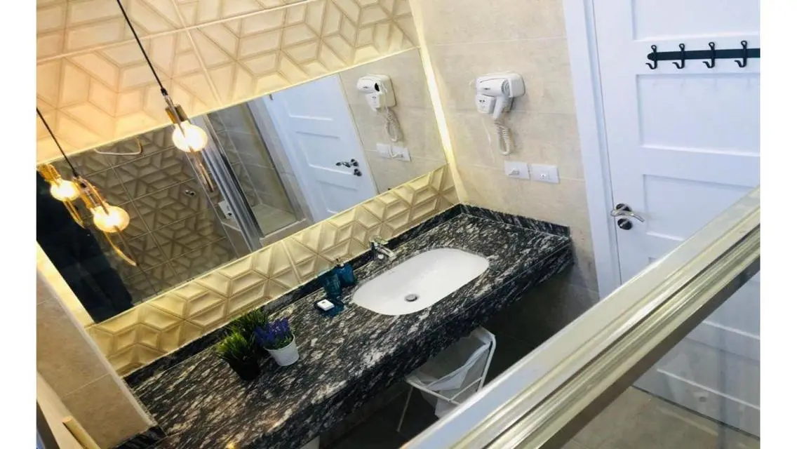 Stunning Apartment with 65m Space in the Heart of the City