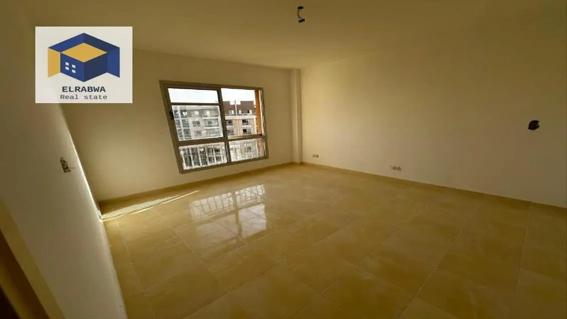 Luxury Apartment for Sale in the Heart of the City