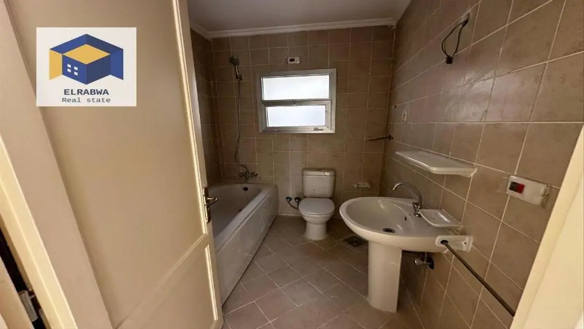 Luxury Apartment for Sale in the Heart of the City