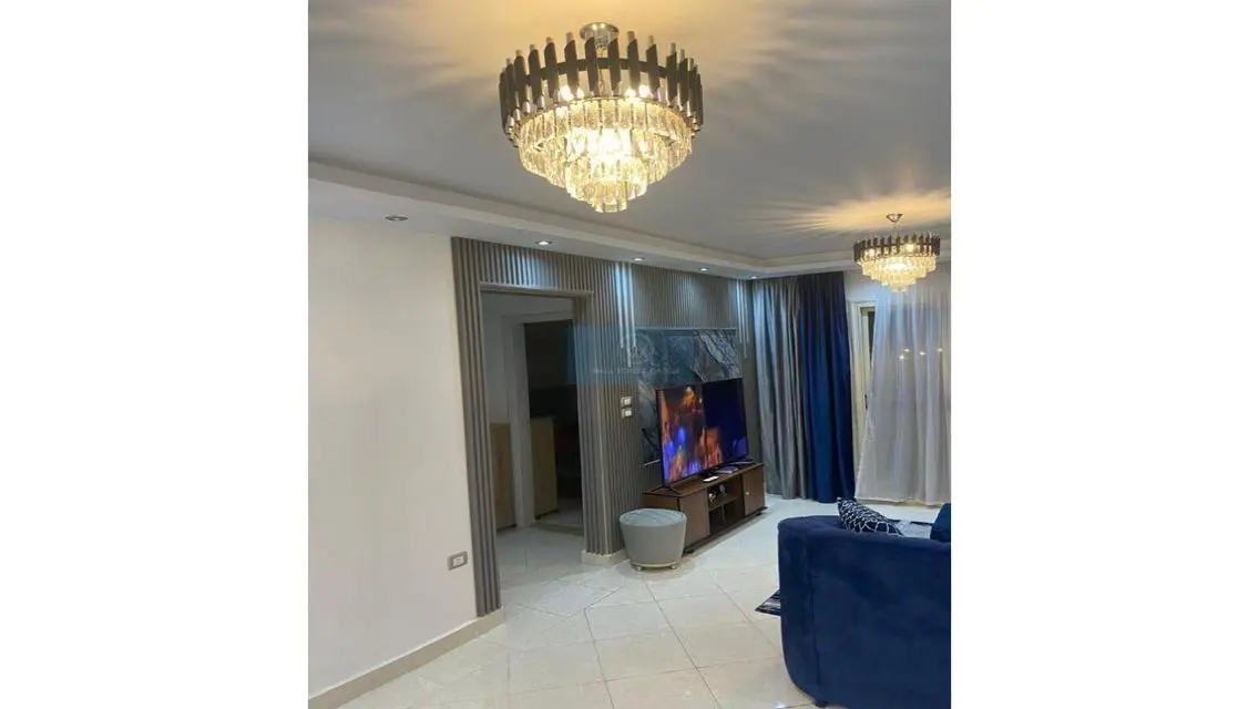 Stunning 120 Meter Apartment with Balcony and Security Guard