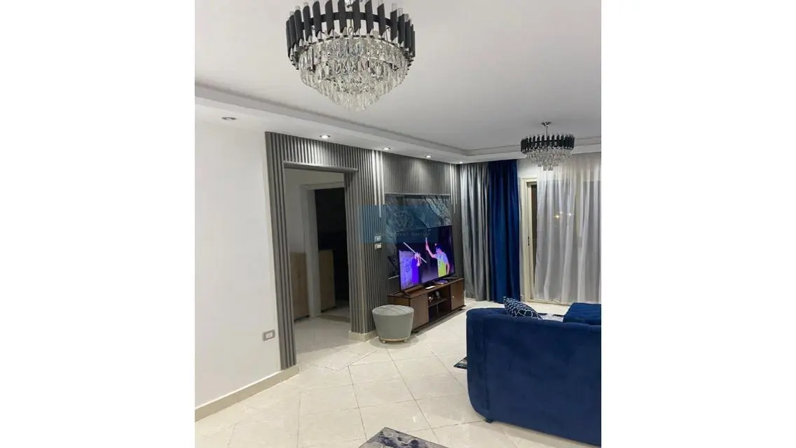 Stunning 120 Meter Apartment with Balcony and Security Guard