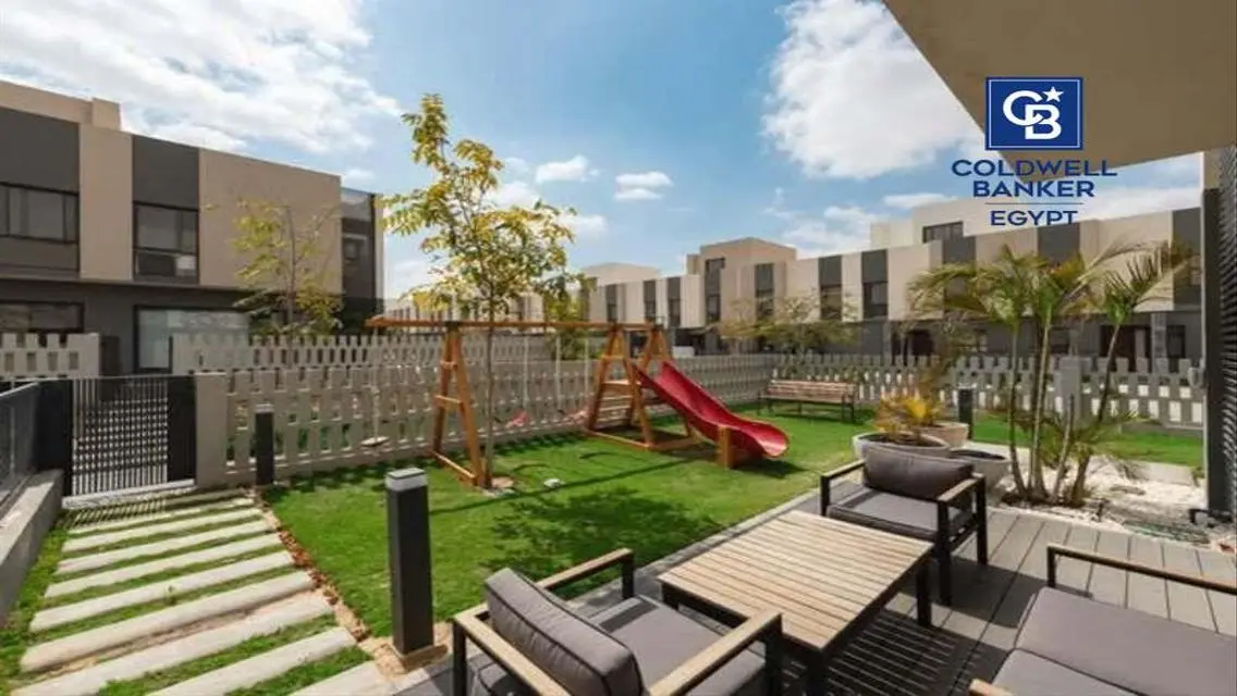 3-Bedroom Apartment in Al Burouj Compound - 200 sqm