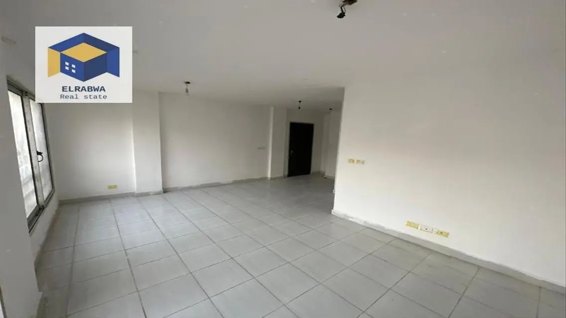 Luxury 3-Bedroom Apartment with Private Garden and Gym